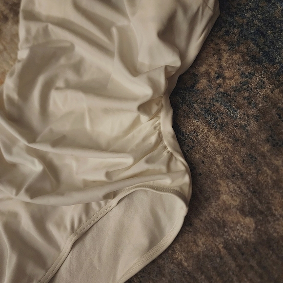 Classic Square Neck, Scoop Back Ruched One Piece Swimsuit/Body Suit - Picture 9 of 13